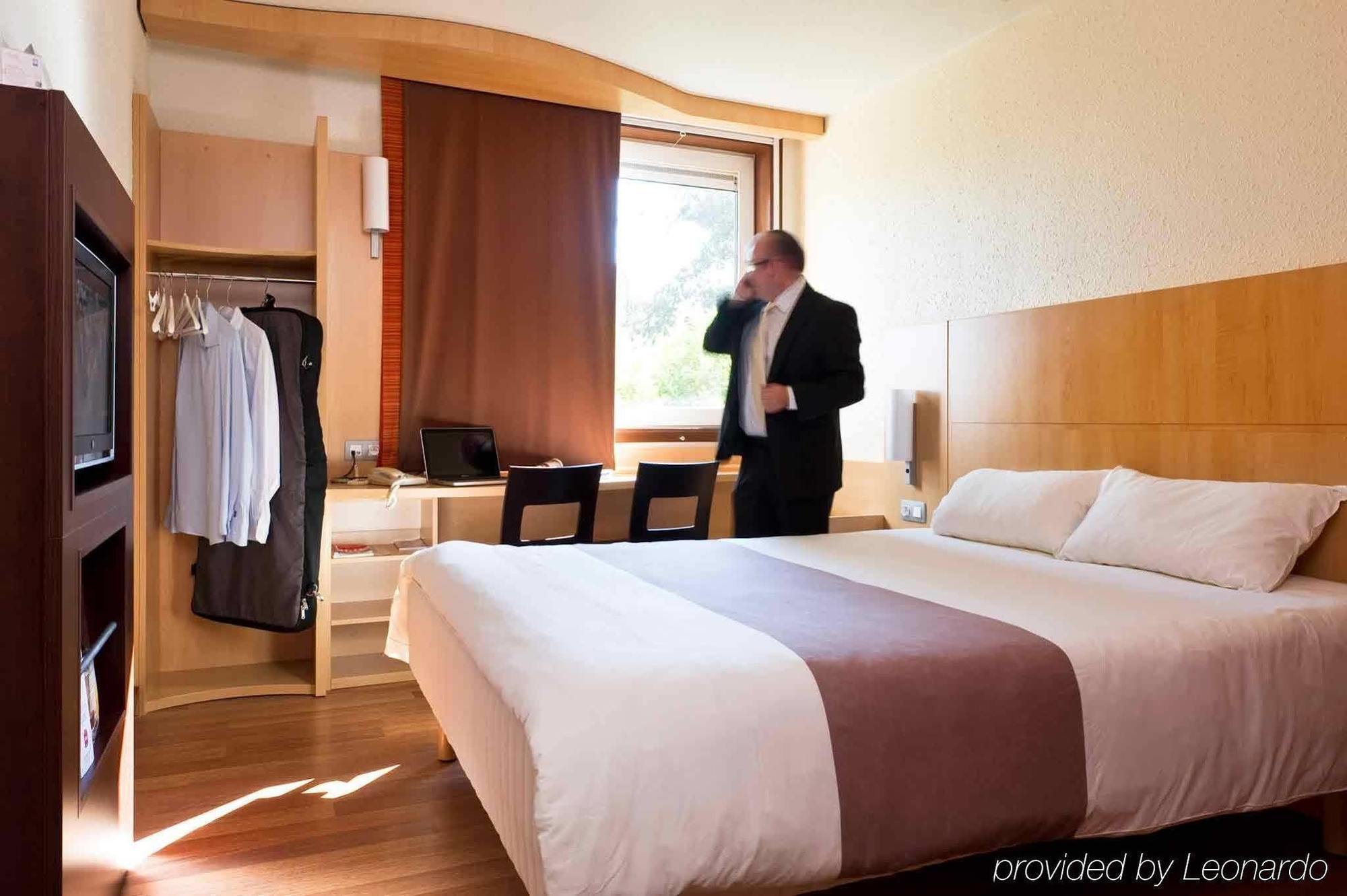Ibis Hotel Brussels Expo Atomium Jette Екстериор снимка